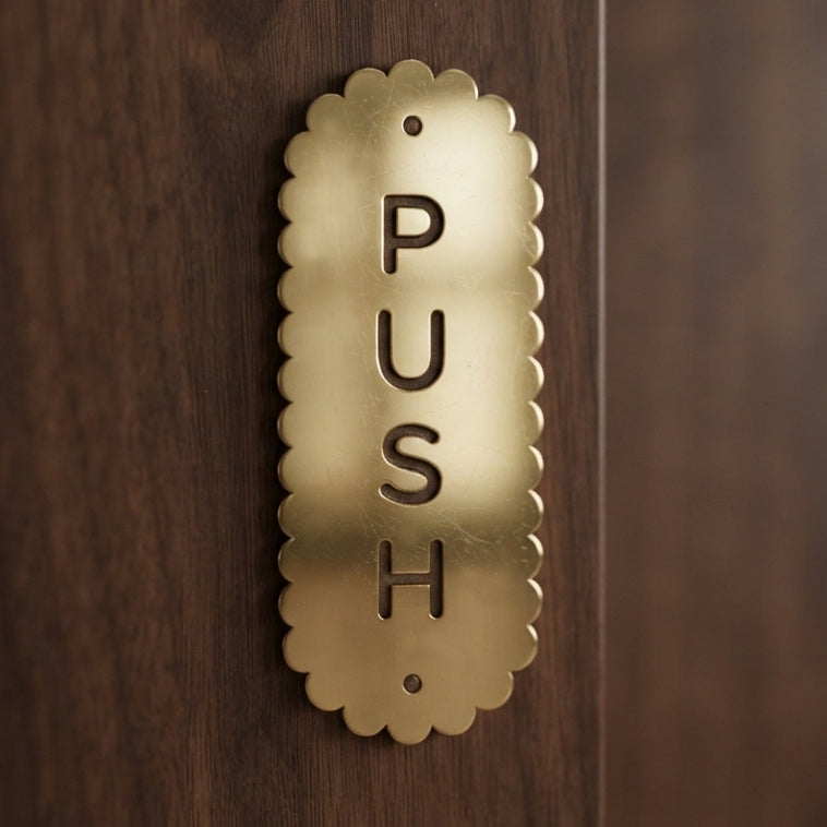 Fyn Display Plaque - Brass