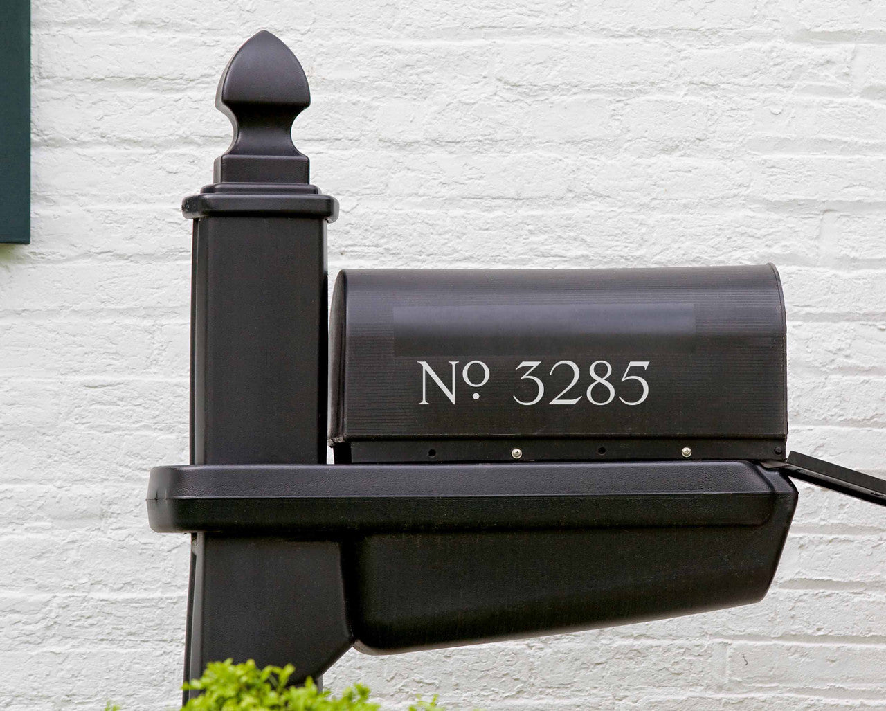 Creative Mailbox and House Number Combinations