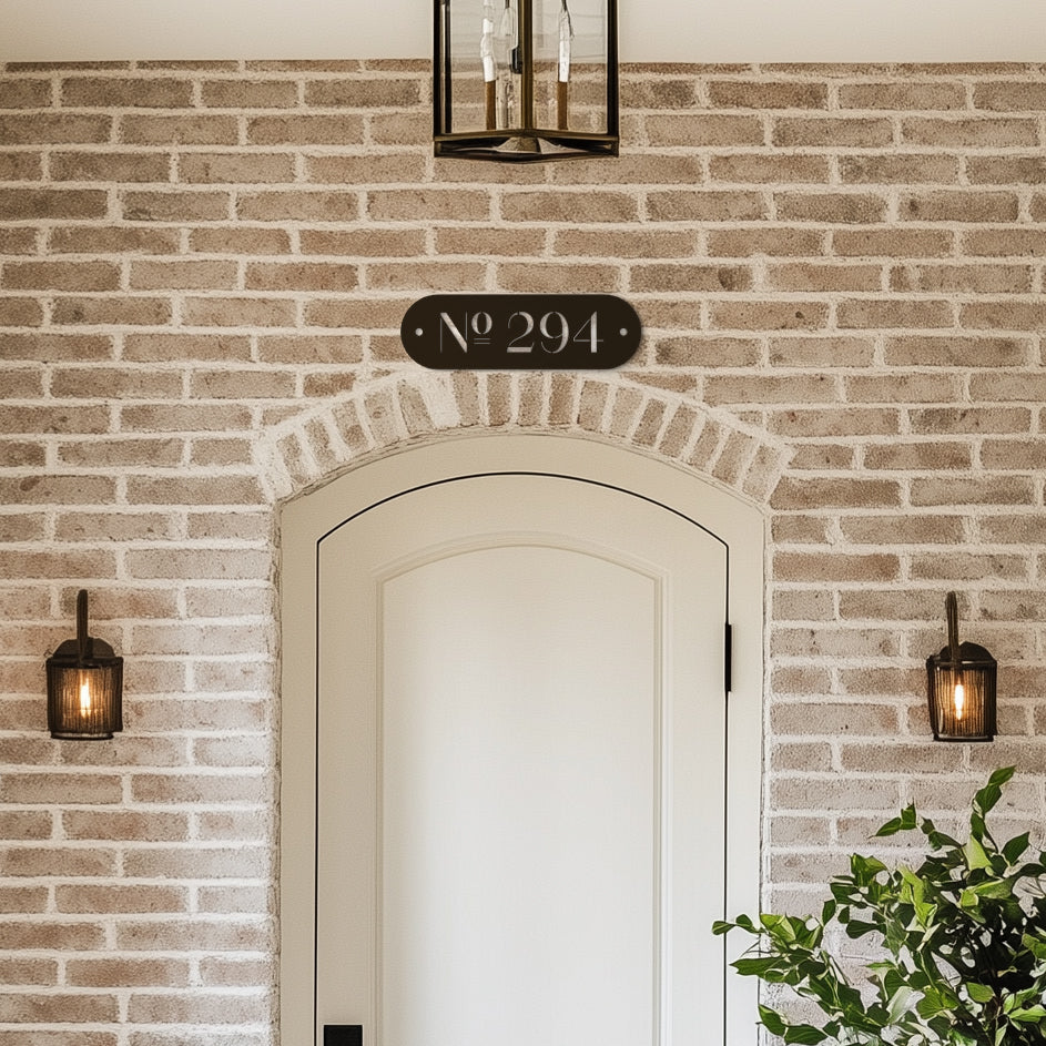 Valuta House Number Sign